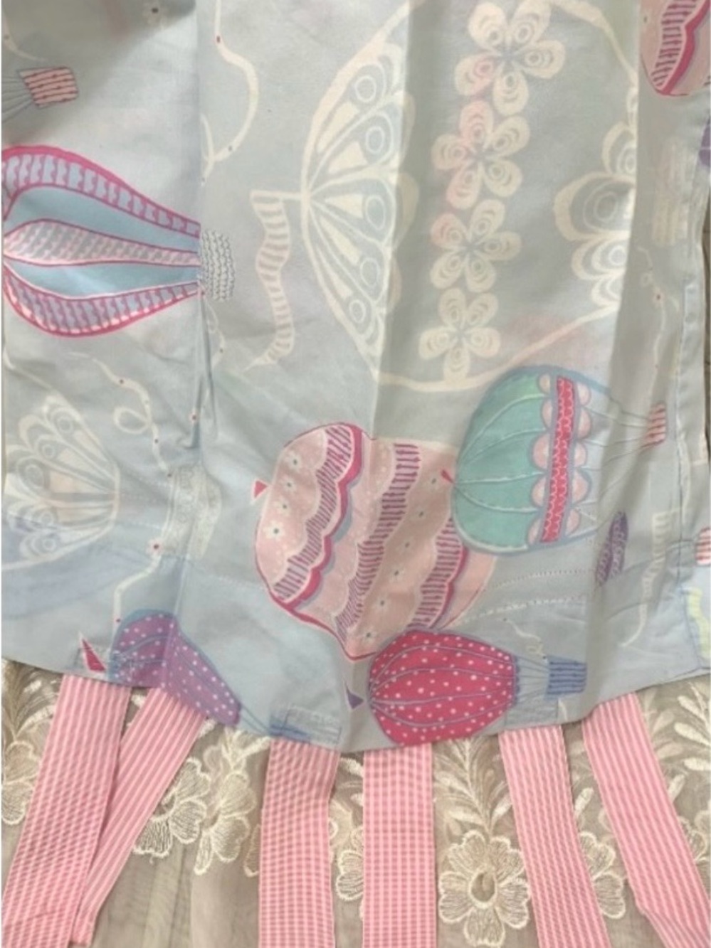 Pottery Barn Kids Pastel Hot Air Balloon pillow sham  - Light Blue, Pink, Mint